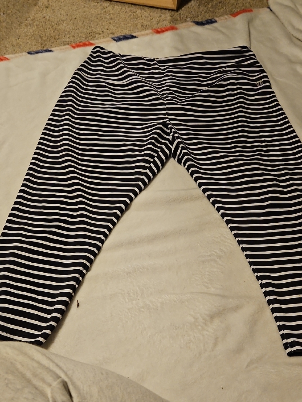 Liz Claiborne Black and White Striped Capris